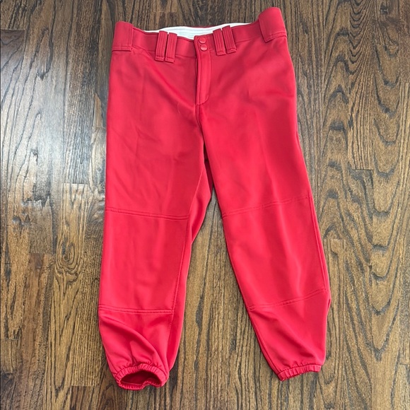 Women’s Mizuno Softball Pants

Size: M

Like new! - Picture 1 of 3
